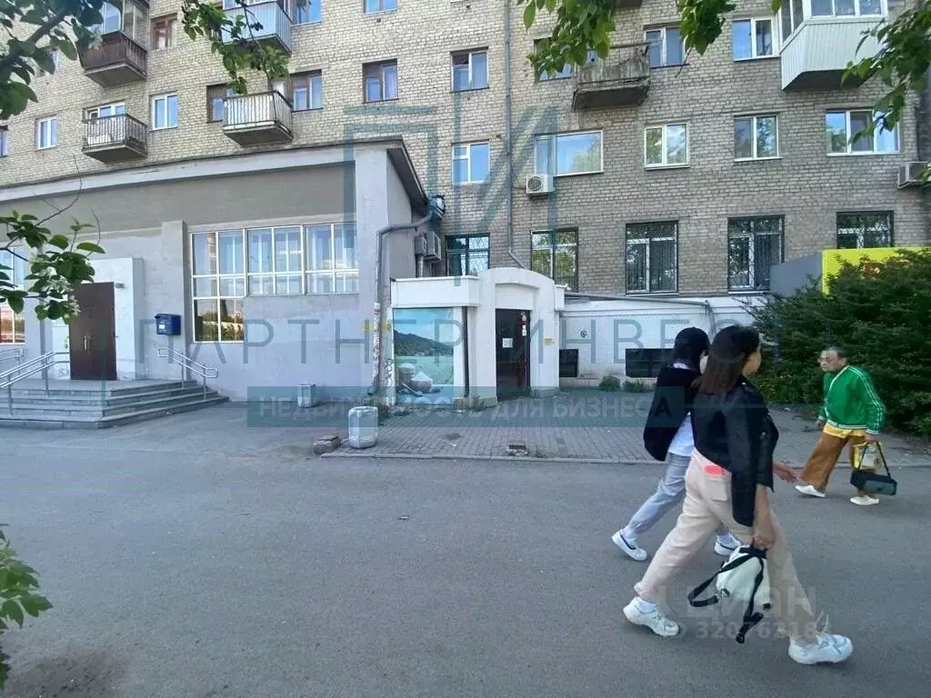 Торговая площадь в Свердловская область, Екатеринбург ул. Восточная, ... - Фото 0