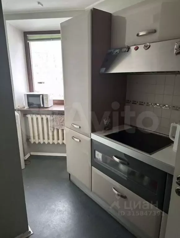 5-к кв. Башкортостан, Уфа ул. Калинина, 7/1 (147.2 м) - Фото 1