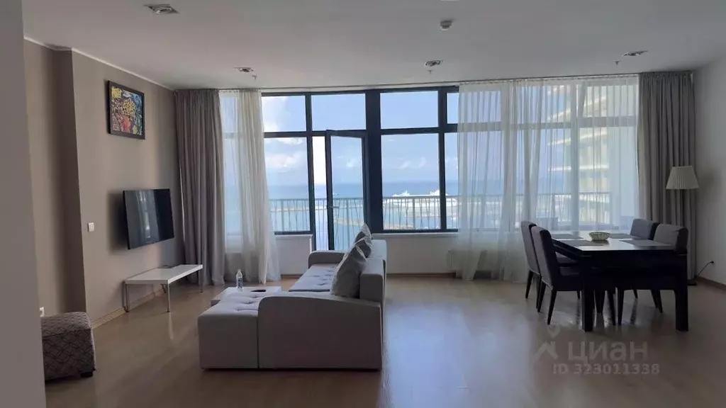 3-к кв. Краснодарский край, Сочи Центральный мкр, ул. Орджоникидзе, ... - Фото 1