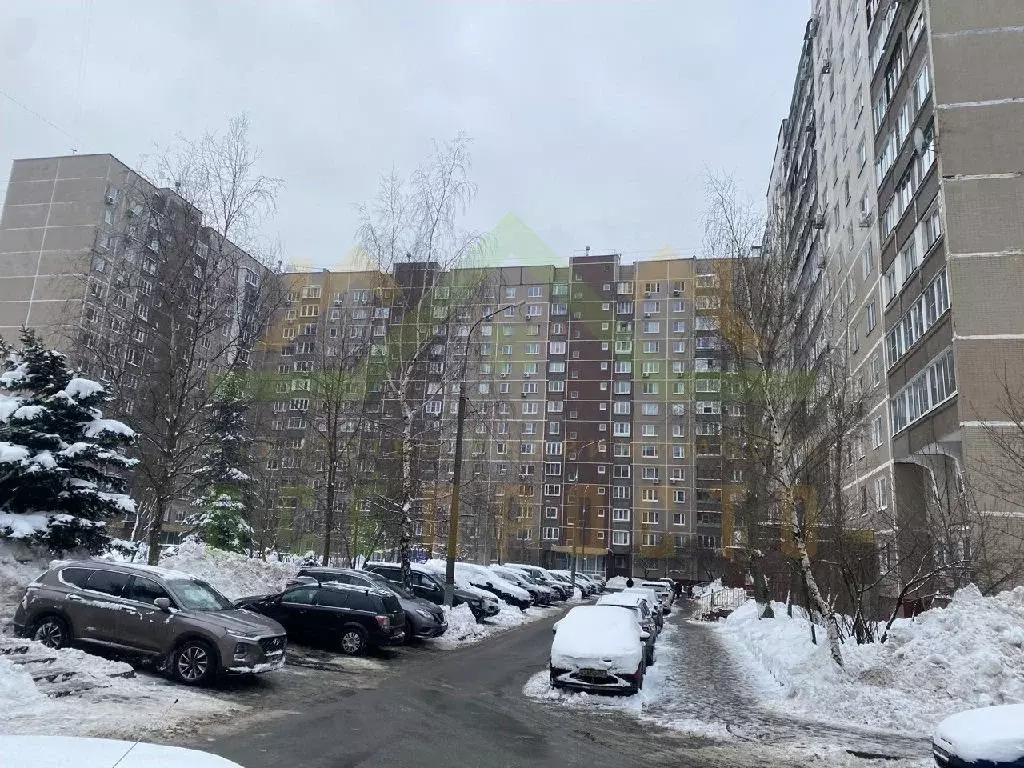 Продается 3-комнатная квартира - Фото 1