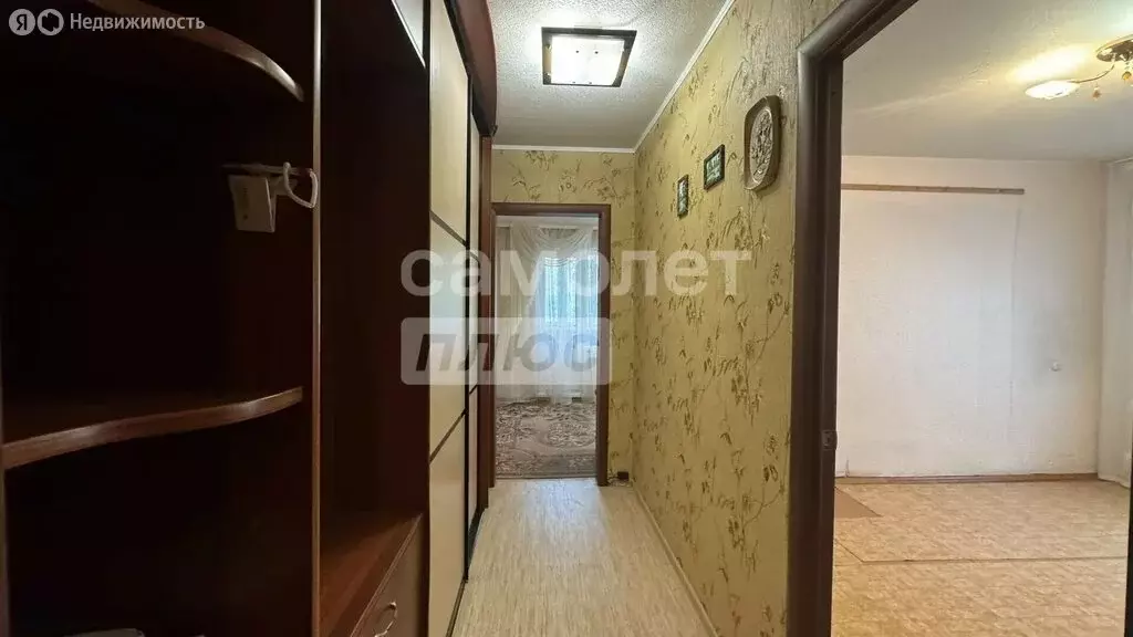 3-комнатная квартира: Уфа, улица Лесотехникума, 28 (65 м) - Фото 2