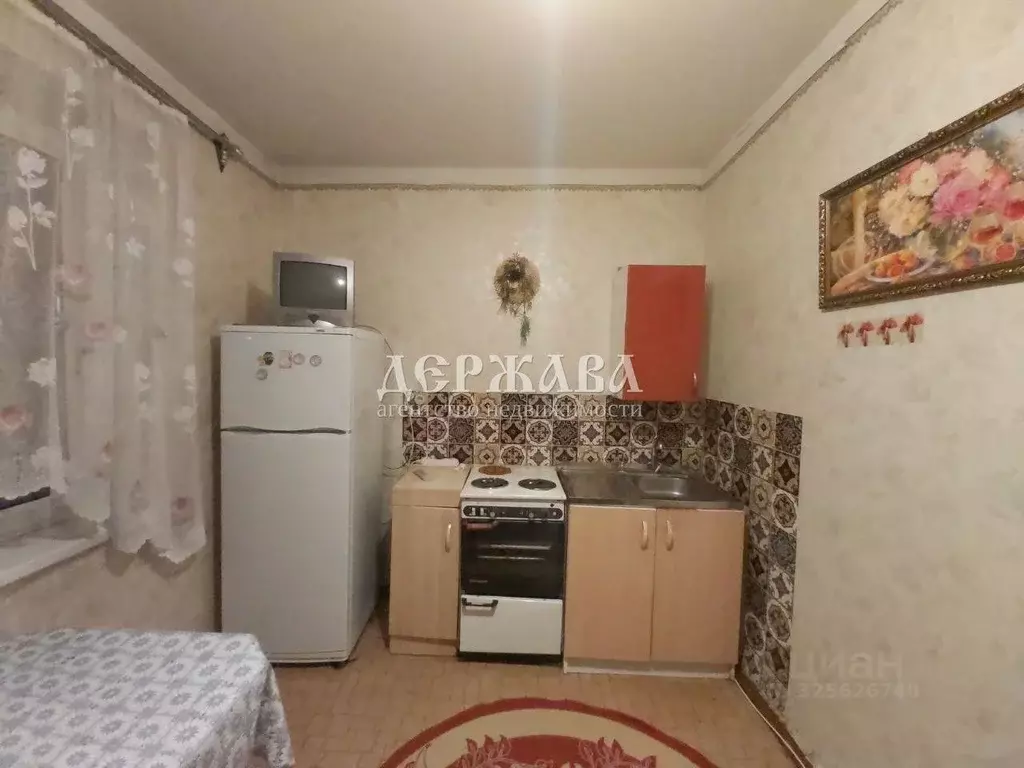 1-к кв. Белгородская область, Старый Оскол Королева мкр, 7 (39.0 м) - Фото 2