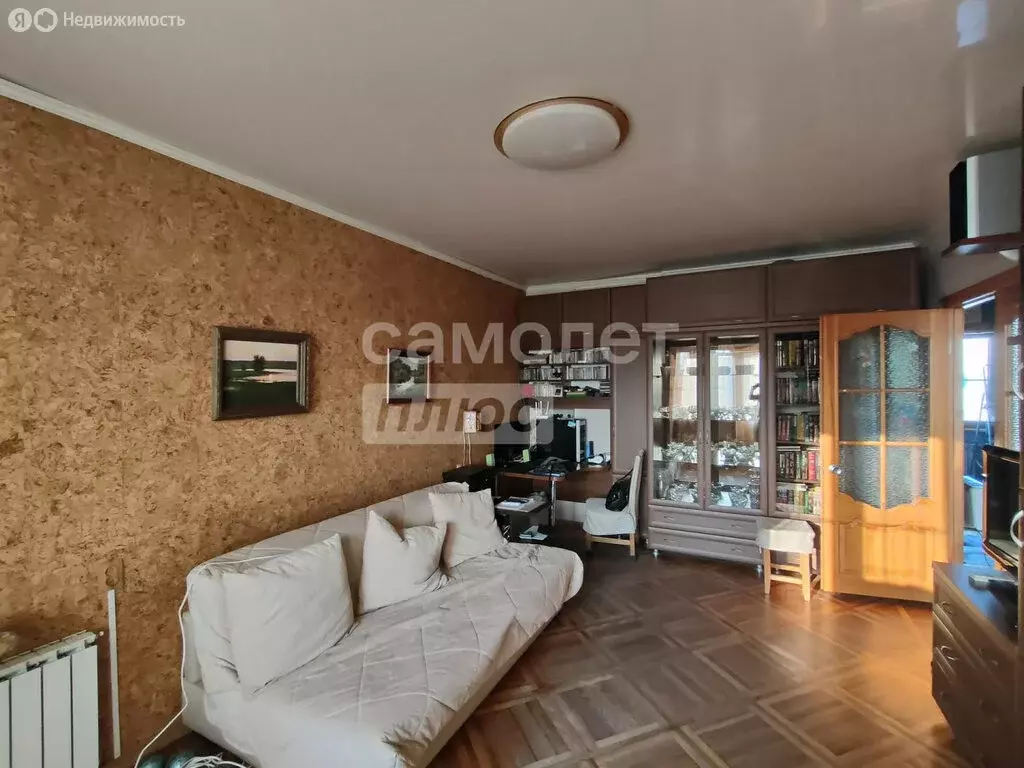 3-комнатная квартира: Астрахань, улица Софьи Перовской, 82к1 (69.2 м) - Фото 1