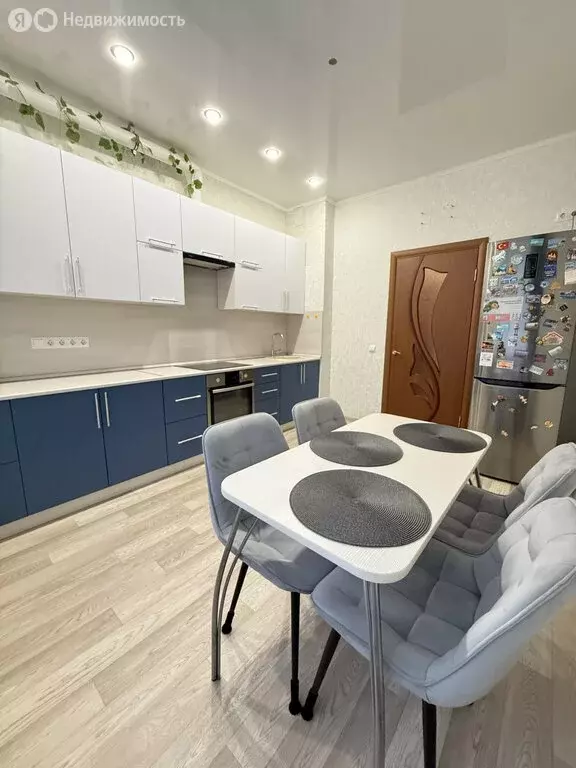 3-комнатная квартира: Сызрань, улица Шмидта, 2 (76.7 м) - Фото 2