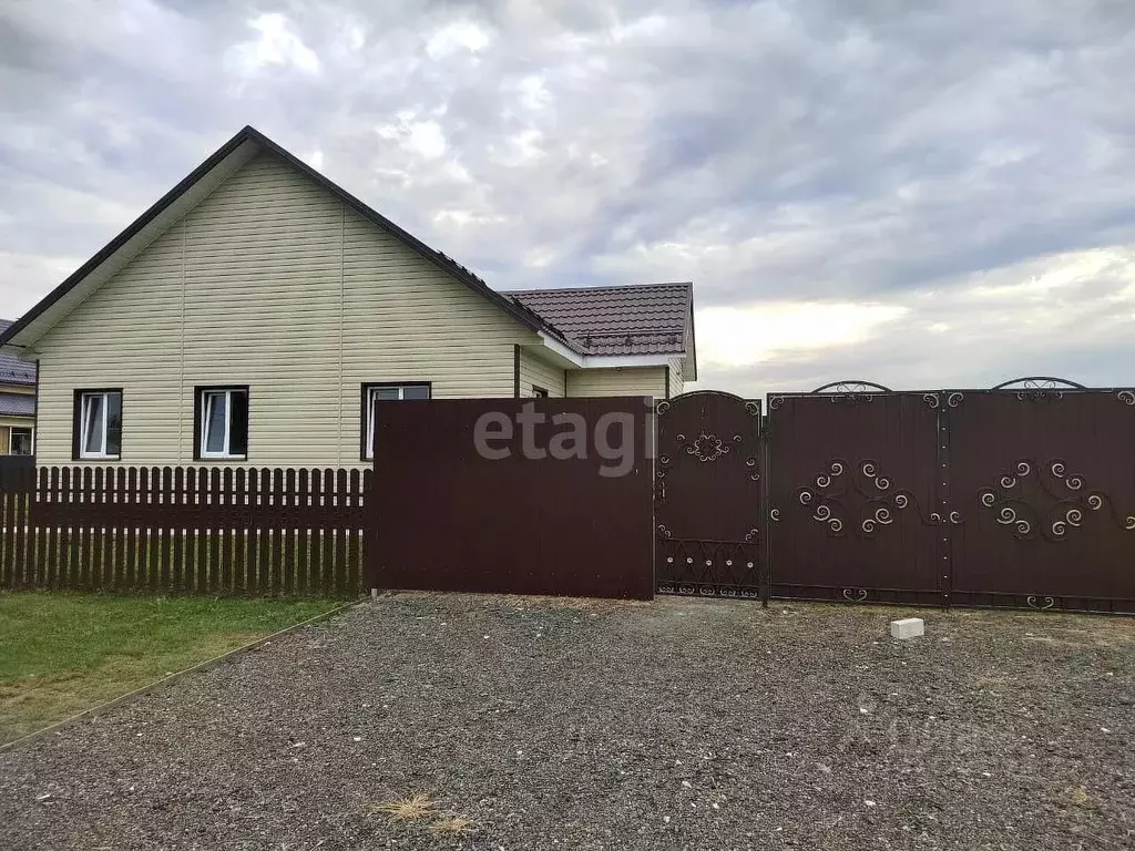 Дом в Калужская область, Жиздринский район, Овсорок с/пос, с. Овсорок ... - Фото 2