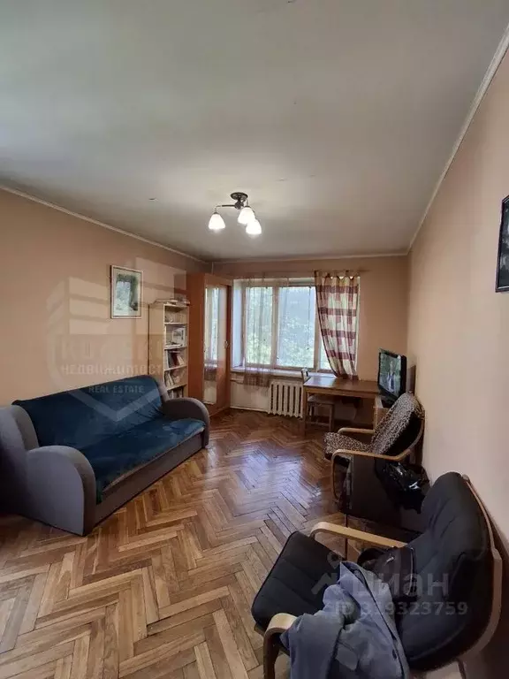Комната Москва Старый Зыковский проезд, 6К2 - Фото 1
