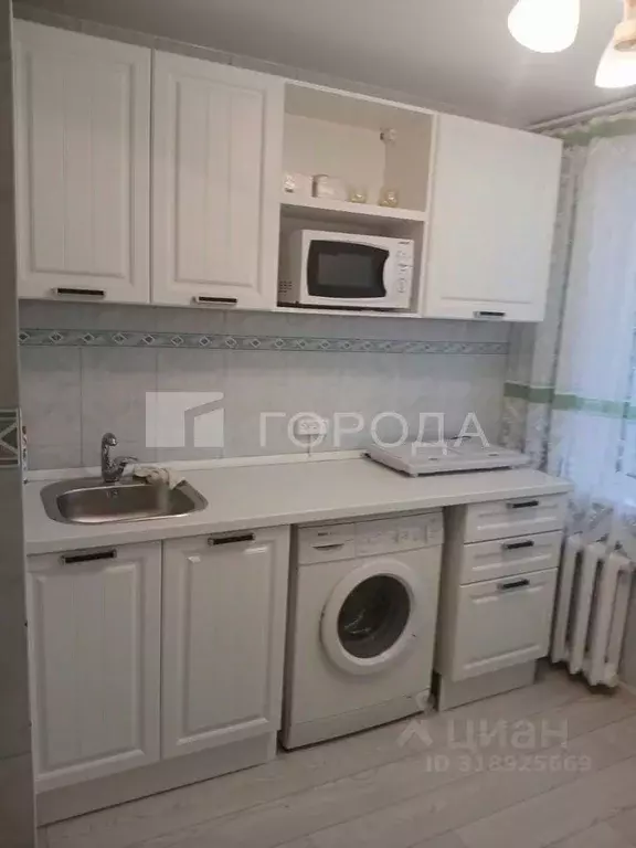 1-к кв. Новосибирская область, Новосибирск ул. Танкистов, 15 (30.0 м) - Фото 0