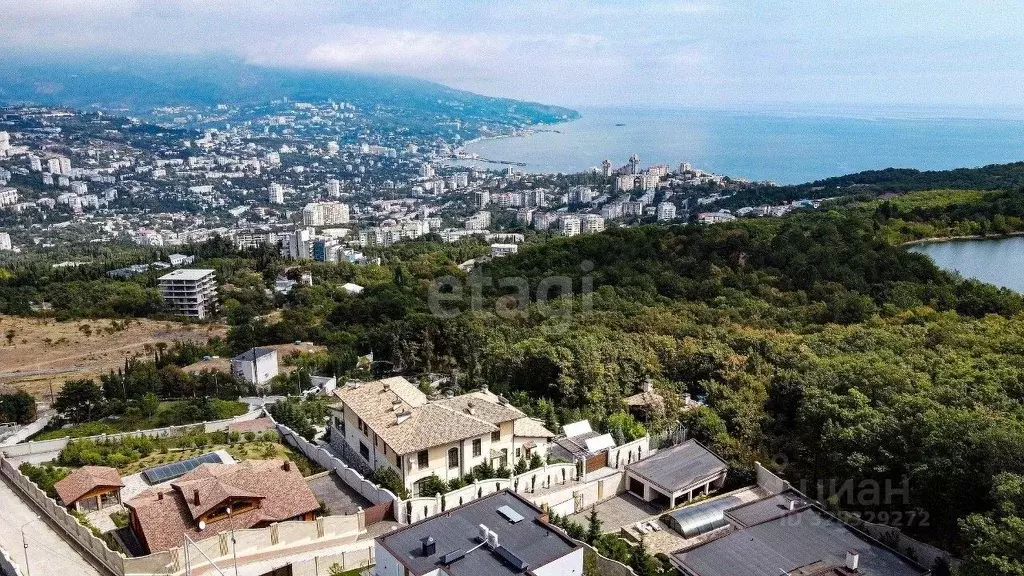 Участок в Крым, Ялта муниципальный округ, Виноградное пгт ул. Магоби-2 ... - Фото 2