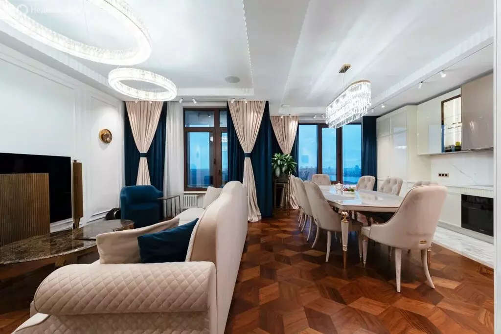 3-комнатная квартира: Москва, улица Паршина, 10 (106 м) - Фото 0