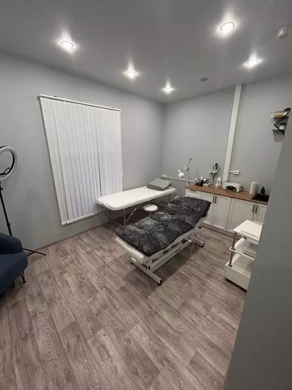 Помещение свободного назначения в Московская область, Кубинка ... - Фото 1