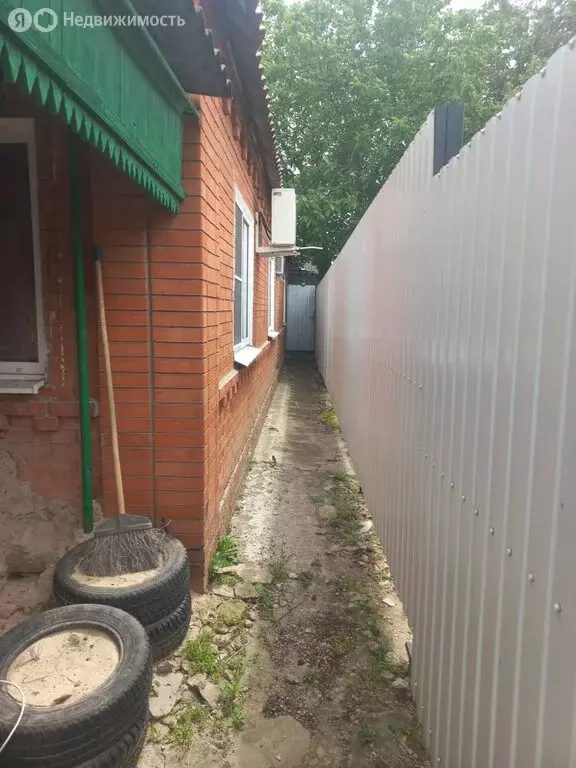 Дом в село Кулешовка, Красноармейская улица (60 м) - Фото 2