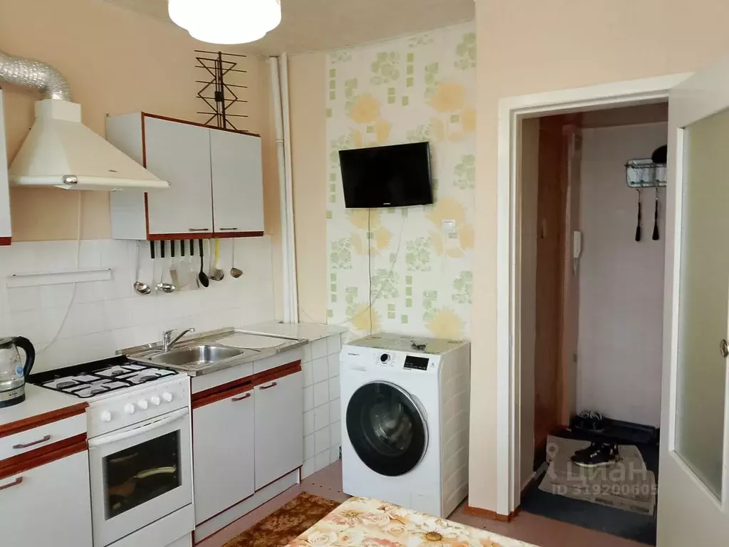 3-к кв. Курганская область, Курган ул. Черняховского, 8Б (72.7 м) - Фото 1
