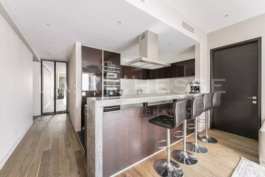 2-к кв. Москва 1-й Красногвардейский проезд, 21с2 (91.0 м) - Фото 1