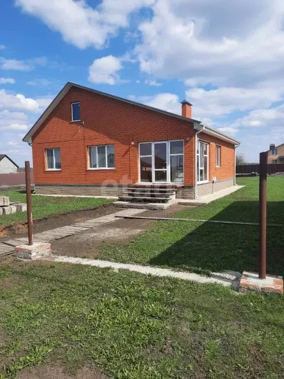 Дом в Белгородская область, Белгородский район, Бессоновское с/пос, с. ... - Фото 0
