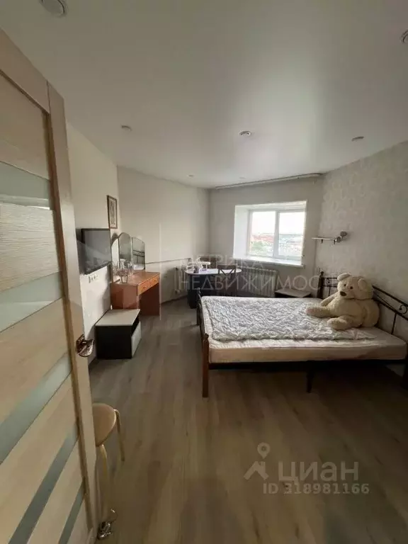 1-к кв. Тюменская область, Тюмень ул. Демьяна Бедного, 83к1 (38.0 м) - Фото 0