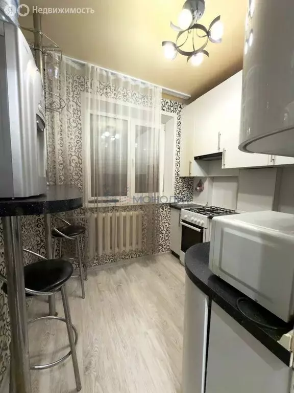 1-комнатная квартира: Чебоксары, проспект Мира, 32 (30.6 м) - Фото 2