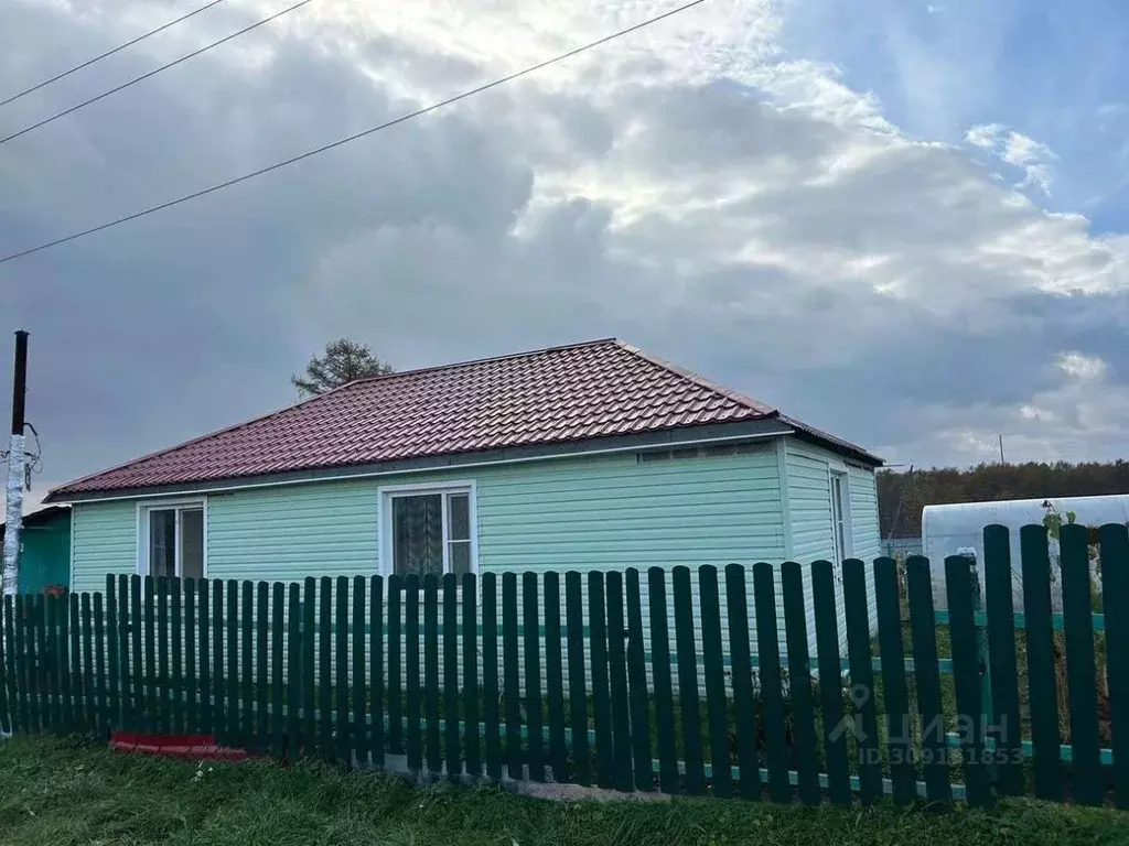 Дом в Хабаровский край, Ванинский район, Октябрьский рп Сибирская ул., ... - Фото 0