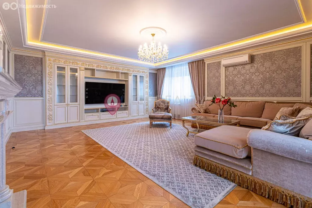 5-комнатная квартира: Краснодар, улица Гагарина, 232 (173.7 м) - Фото 1