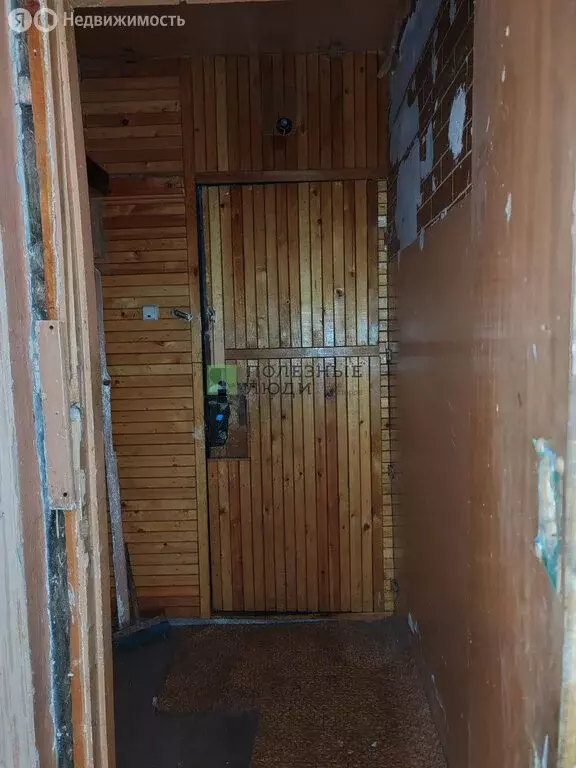 1-комнатная квартира: Красноярск, улица Гусарова, 60 (38 м) - Фото 1