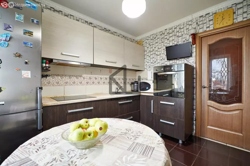 3-комнатная квартира: Челябинск, улица Мамина, 5 (65.8 м) - Фото 2