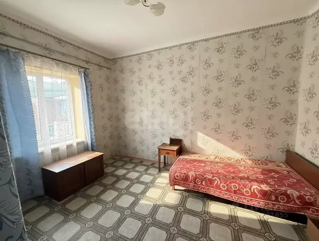 Дом в Крым, Феодосия ул. Олега Кошевого (100 м) - Фото 1