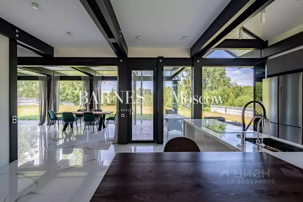 Дом в Ленинградская область, Всеволожский район, Куйвозовское с/пос, ... - Фото 2