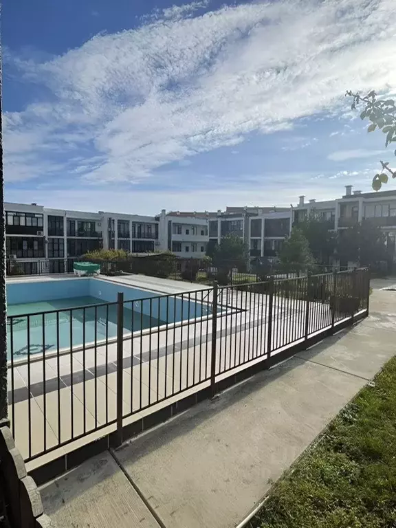 1-к кв. Краснодарский край, Новороссийск пер. Ясный, 10 (48.0 м) - Фото 1