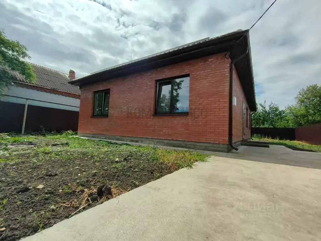 Дом в Краснодарский край, Динской район, Васюринское с/пос, ... - Фото 1