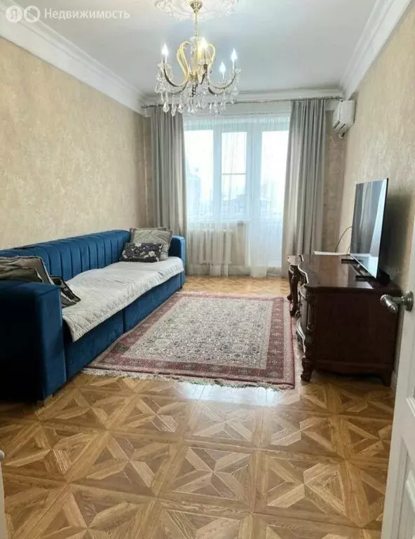 3-комнатная квартира: Махачкала, улица Гайдара Гаджиева, 11Д (75 м) - Фото 1