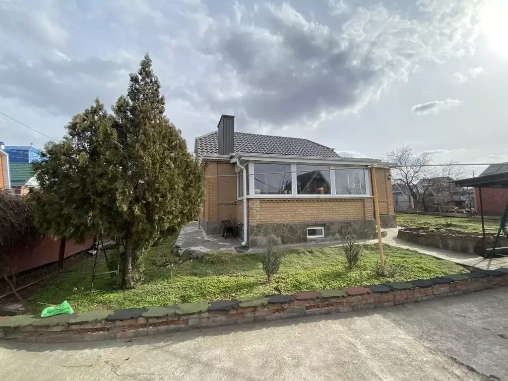 Дом в Ростовская область, Азов Азовский район, ул. Куйбышева (110 м) - Фото 2