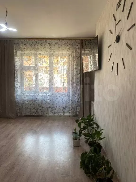 2-к. квартира, 57 м, 1/5 эт. - Фото 0