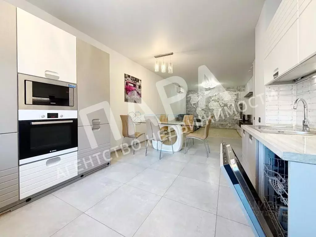 4-к кв. Самарская область, Самара Молодогвардейская ул., 139 (100.0 м) - Фото 1