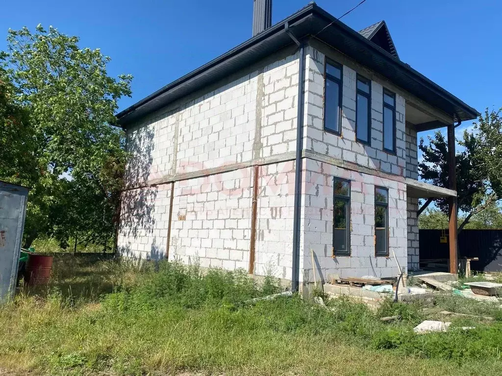 Дом в Ростовская область, Аксай ул. Александра Михайлова, 15 (200 м) - Фото 1