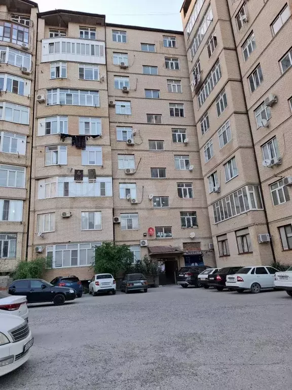 2-к. квартира, 63 м, 1/8 эт. - Фото 0