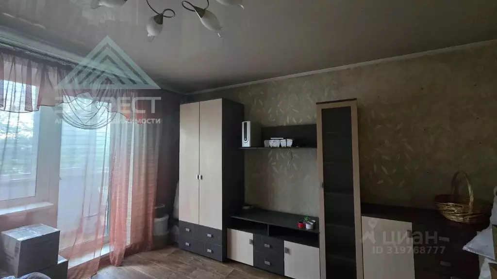 3-к кв. Хакасия, Абакан ул. Некрасова, 26 (65.0 м) - Фото 0