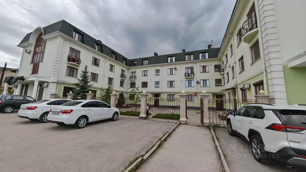 1-к кв. Кабардино-Балкария, Нальчик ул. Атажукина (50.0 м) - Фото 0