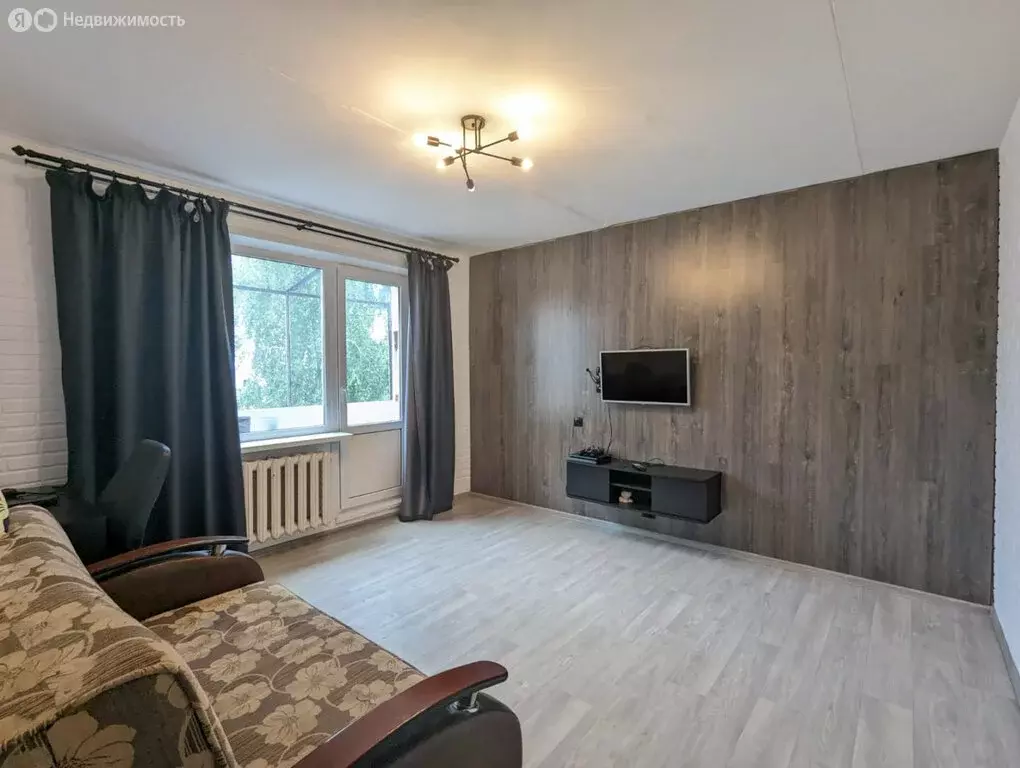 2-комнатная квартира: Набережные Челны, улица Татарстан, 23/126 (42.8 ... - Фото 0