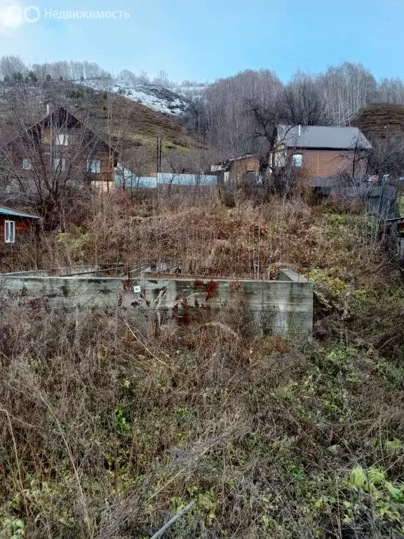 Участок в Горно-Алтайск, Барнаульская улица (6 м) - Фото 1