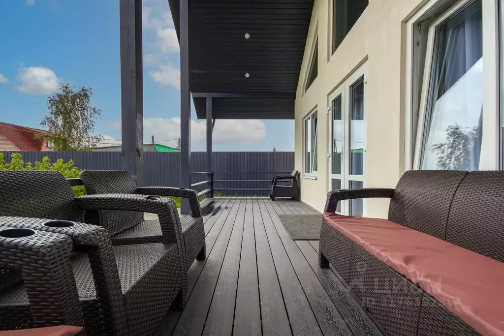 Дом в Ленинградская область, Ломоносовский район, Большеижорское ... - Фото 2