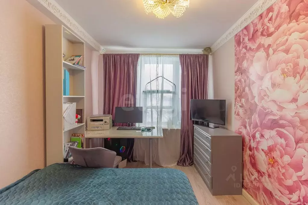 3-к кв. Сахалинская область, Холмск Первомайская ул., 12 (56.6 м) - Фото 1