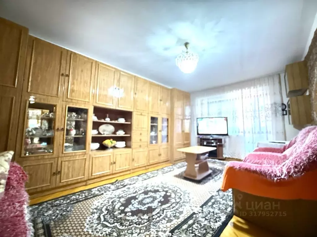 2-к кв. Северная Осетия, Владикавказ ул. Кирова, 32 (50.0 м) - Фото 1