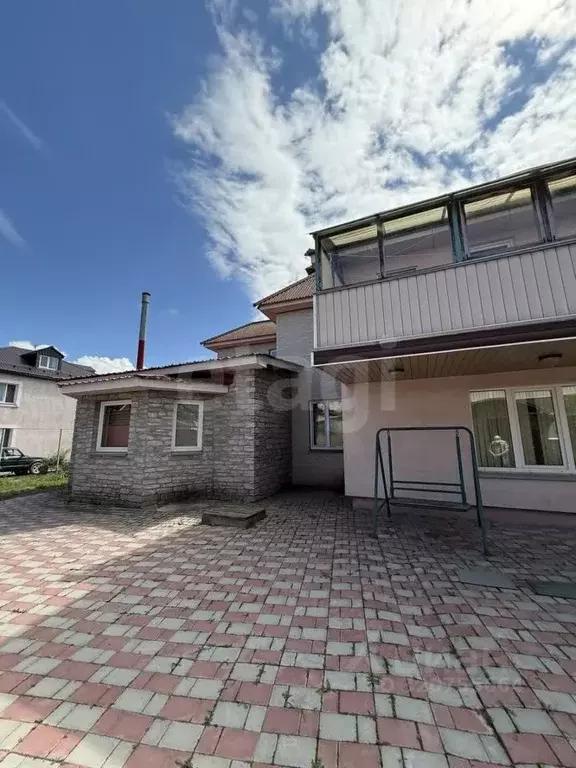 Дом в Сахалинская область, Южно-Сахалинск Брянская ул., 26 (400 м) - Фото 1