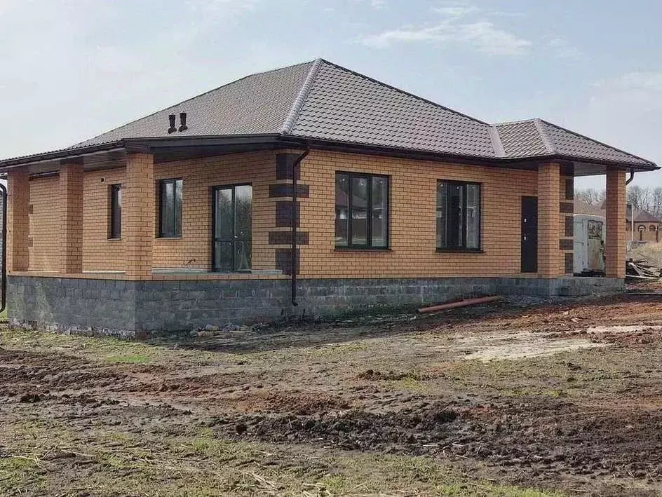Дом в Белгородская область, Белгород ул. Василия Ерошенко, 26 (125 м) - Фото 0