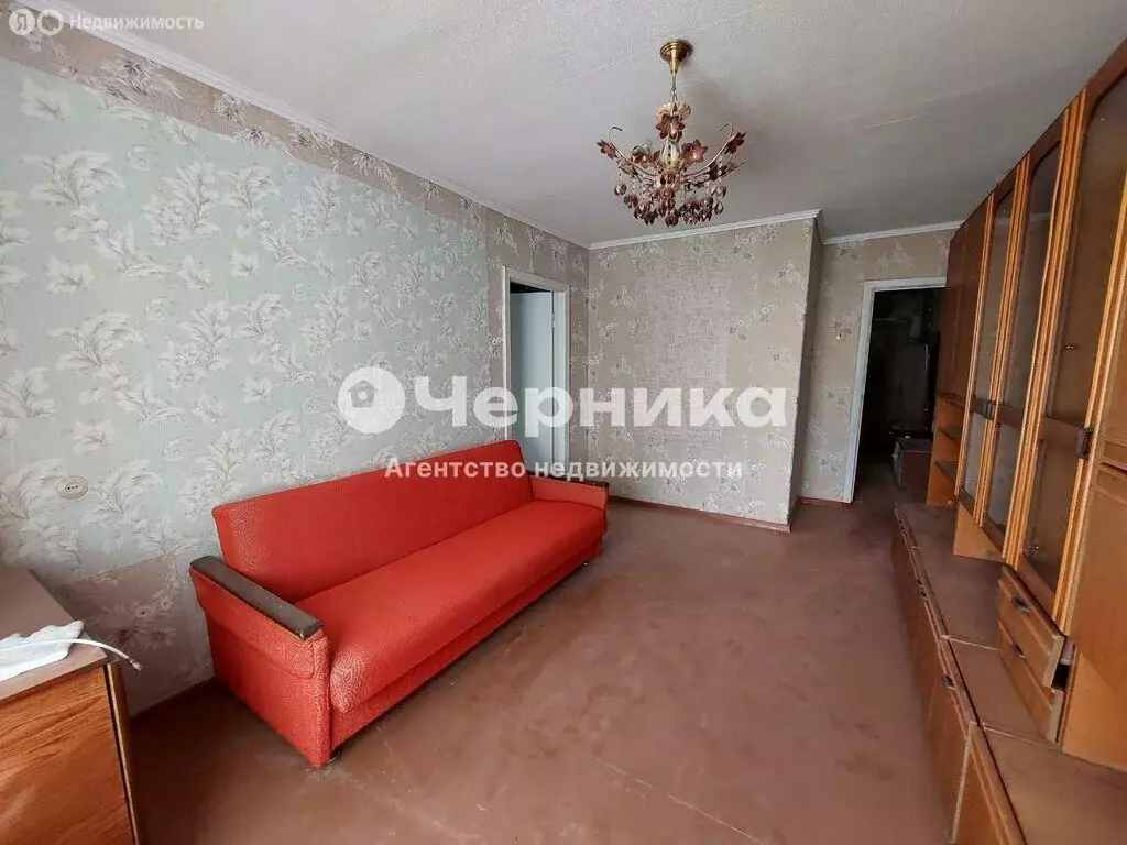 3-комнатная квартира: Каменск-Шахтинский, Красная улица, 9 (52 м) - Фото 0