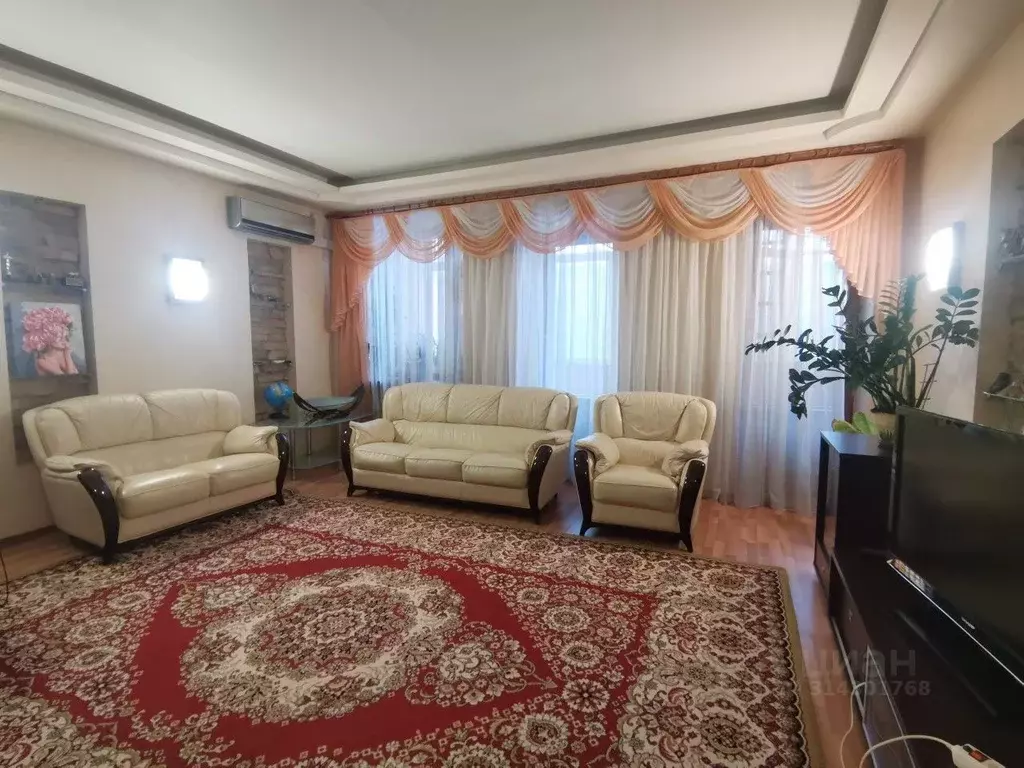 6-к кв. Пермский край, Березники ул. Пятилетки, 24А (299.3 м) - Фото 0