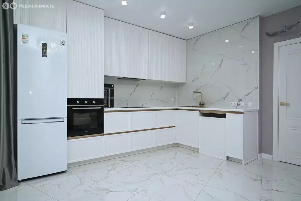 2-комнатная квартира: Казань, улица Горьковское Шоссе, 2Ак3 (79.2 м) - Фото 2