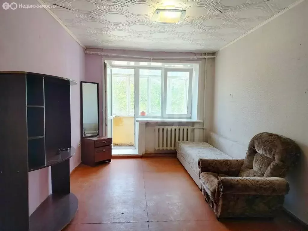 1-комнатная квартира: Ирбит, улица Свердлова, 11 (29.8 м) - Фото 0