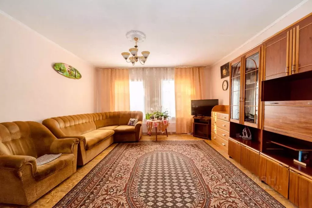 Дом в Алтайский край, Белокуриха ул. 40 лет Победы, 37 (60 м) - Фото 0