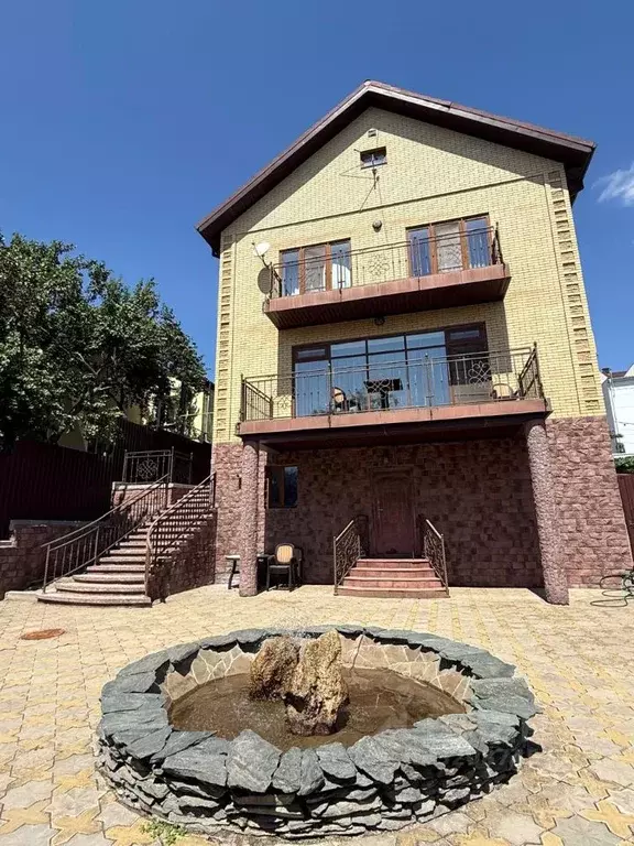 Дом в Ставропольский край, Ставрополь ул. Лермонтова, 168 (390 м) - Фото 2