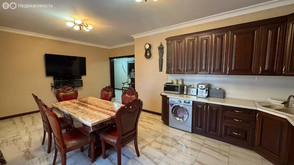 2-комнатная квартира: Каспийск, Пригородная улица, 5А (104 м) - Фото 1